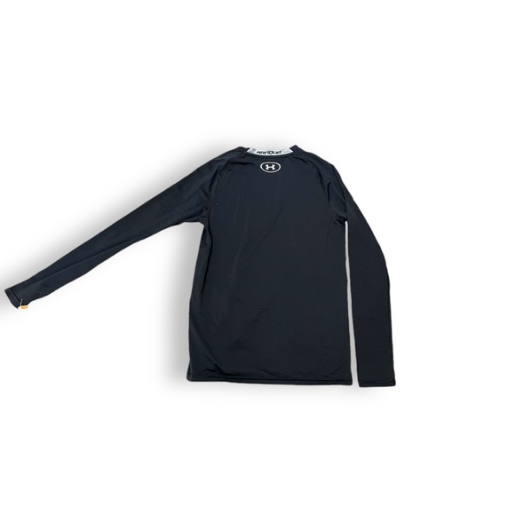 ✨BOYS UNDER ARMOUR LONG SLEEVE✨ - Picture 2 of 4